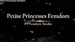 petite mistress kira dominates with hard facesitting in tight yoga leggings 😈👅