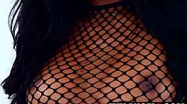 Whoa latex babe nicole kitt takes vince karter's cock and dildo dp hardcore!