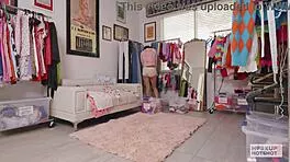 I pick up petite Hazel Heart