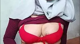 hijab shemale rides dildo hard until explosive cum