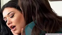 Brunette Facesits Boss Pussy For Job In Office Heat