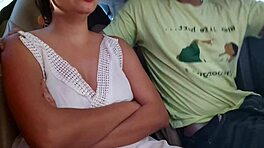 차에서 베스트 프렌드 여친이랑 딥스로트랑 애널 섹스, 그녀의 큰 가슴 튀는