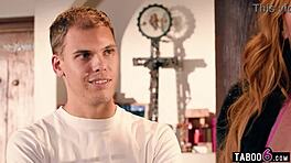 Vil du se stripper stedmor Lauren Phillips dped af stedsønner?