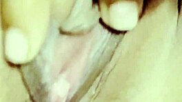 インド人モデル18+ティーンが素晴らしいソロプレイ