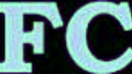 Deutsche Teen 18+ in Leggings selbst fesselt und masturbiert schmerzhaft