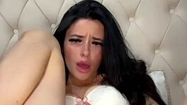 Jeg er bare en britisk studerende der teaser mig selv på webcam