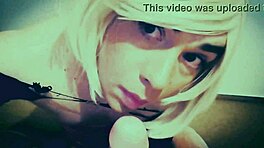 Shemale Veronica, Solo Fetiş Oyununda Haftalık Dildo Antrenmanı Yapıyor