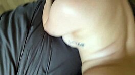 厚い尻の義姉がファンタジーロールプレイであなたを捕まえる