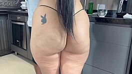 Fat Wife Seduces Plumber for Deepthroat and Fucking