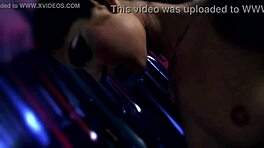 Bionda mascherata troia 18+ si prende cazzo mostro in trio gruppo intenso