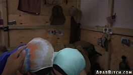 Арабская 18+ тинейджерка в армейской форме на интервью для первой операции с киской