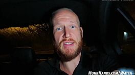 アマチュアアジア妻がマッサージ師と不倫、シンガポールで潮吹き