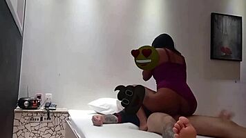 com minha visinha no motel transando gostoso