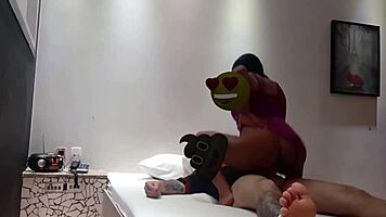 com minha visinha no motel transando gostoso