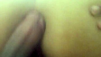 Latina amateur video from 2015 featuring 18-19 year olds in reality setting