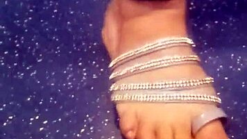 I caught a candid teen 18+ on the street today