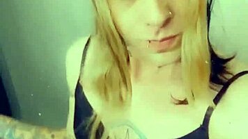 I Get Dicks Hard As Gorgeous Tranny