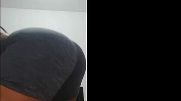 This teen wants to fuck after her workout session!