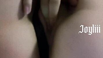 sexting with a fan on snapchat, add me real joyliii, she's moaning nude and submissive 😍