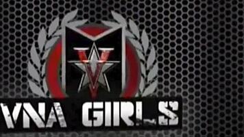 Kimber Lee Gives Footjob Doggy Style