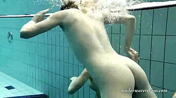 i’m loving loris and okunewa swimming as lesbians underwater