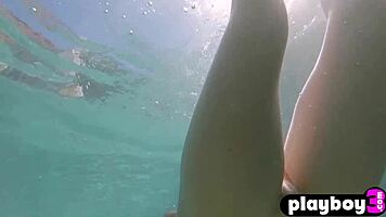 alina lopez posing naked, showing off her huge ass 😍