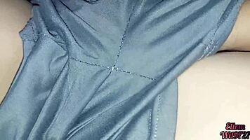 i play with my wet latina neighbor between the sheets using a dildo