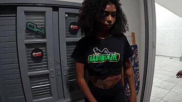 Muitas loucuras backstage at Ted's mansion with Alessandra, Aycha, and Monique.