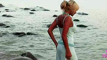 Beach beauty Arya fingers her sweet snatch till she cums hard... ugh, can't stop!