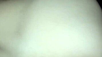 Mi Vecina Necesitaba Dinero Y Dejo Que La Folla