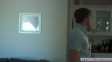 Kimora Quin Sucks Nathan Bronson's Monster Cock!