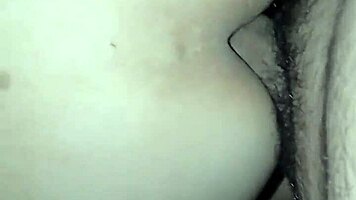 Mi Vecina Necesitaba Dinero Y Dejo Que La Folla