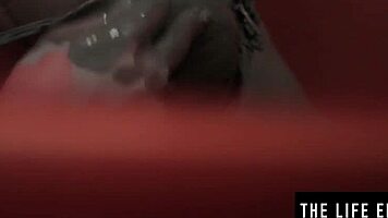 wet and dirty cutie fingers her pussy to orgasm in the bathtub 😏