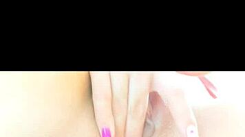 Secretary's wet pussy moans loud during solo play