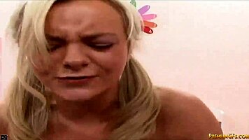 cute hot teen invites her boyfriend to make exciting sex