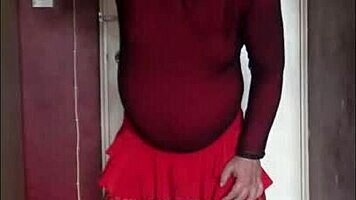 sissy crossdresser makes homemade video and doesn't care