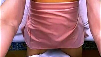 La Hijastra Era Tan Apretada Que Él Necesitó Mucho Lubricante Para Entrar Pero Una Vez Que Lo Logró Fue Un Paraíso