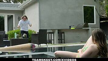 Bouncy boobed jackie hoff seduces her boyfriend by the pool