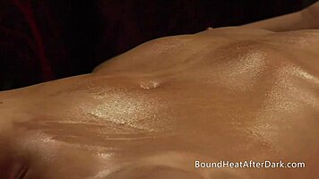 Lesbian massages perfect pussy and fingers her submissive madame