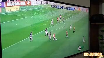 Ed junior fucks novinha without condom