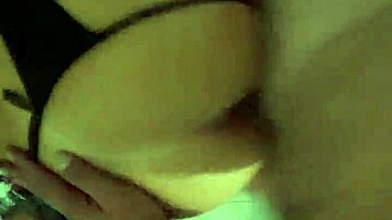 बिना एडिट, फ्लेविया टमायो और पैमेला पैंटेरा दो बार झड़ती हैं