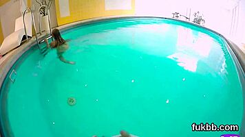 Naughty teen fingers her pussy, gets licked and pounded in POV 😏