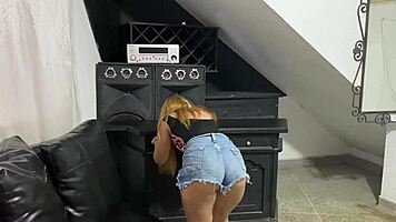 My stepdaughter on all fours, I help find keys but fuck her shaved pussy?