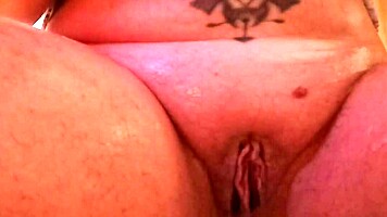 Watch her shave that hairy pussy in the bidet?