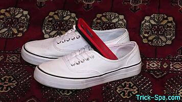 Petite Brunette Teen Receives Relaxing Massage From Older Man