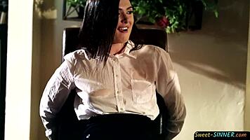 Busty Teen 18+ Gets Pussydrilled By Her Boyfriend