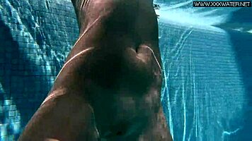 Jessica Lincoln enjoys being naked in the pool with her ex-girlfriend.