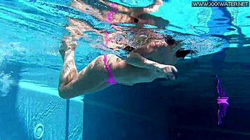 Jessica Lincoln enjoys being naked in the pool with her ex-girlfriend.