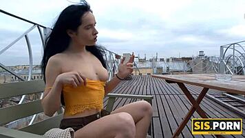 Russian stepsister bends over for doggystyle sex and sucking in fantasy