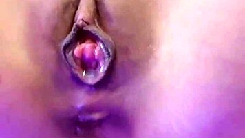 The leaked video of famous Argentine influencer Martiiaciar reveals her perfect ass and beautiful asshole in intimate detail.